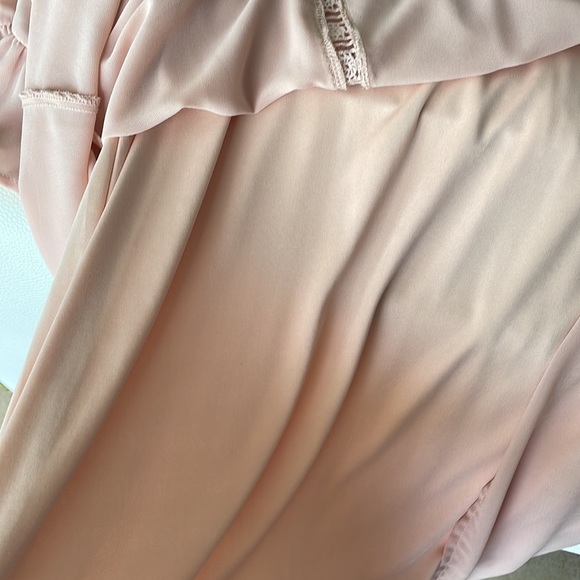 Dusty Pink knee length dress - Picture 8 of 9